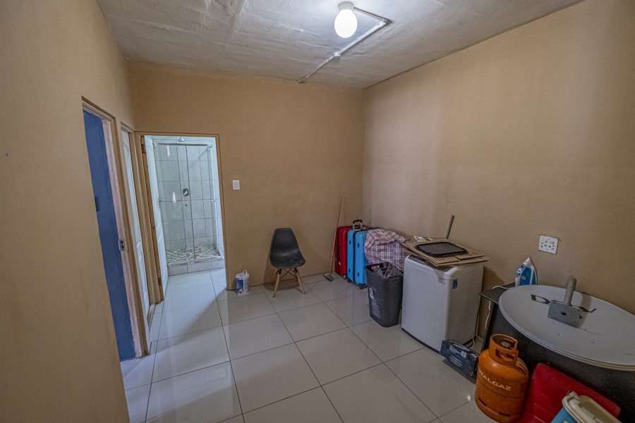 9 Bedroom Property for Sale in Summerstrand Eastern Cape